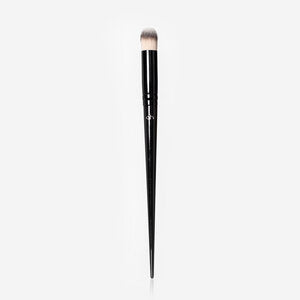 F05: Concealer Round Brush